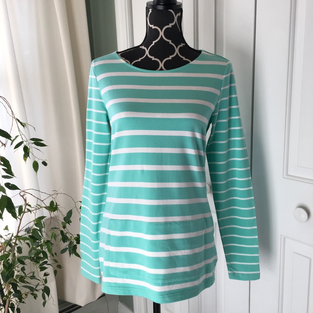 Vineyard Vines long sleeve top